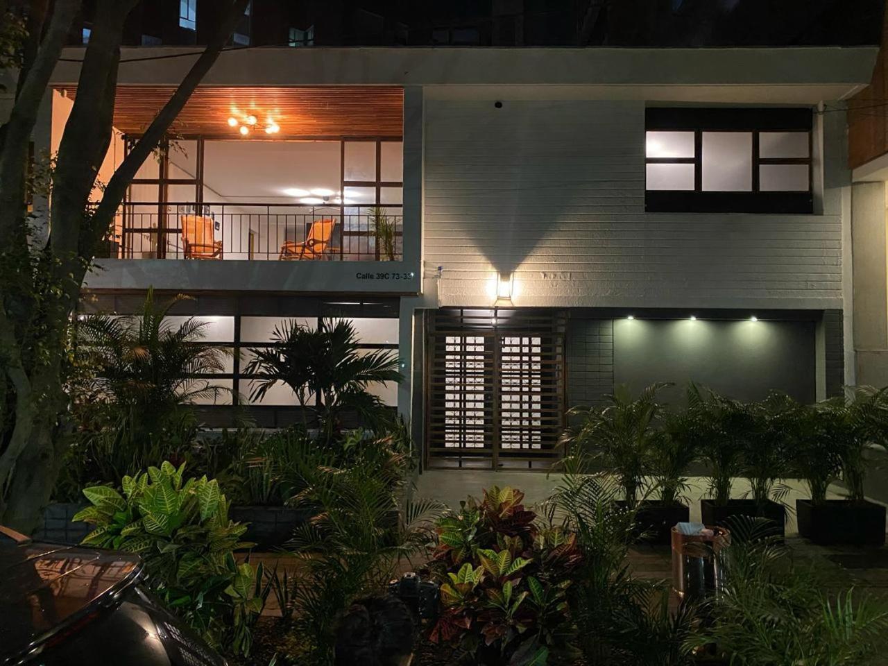 Casa Mosaiko Primer Parque Laureles Μεντεγίν Εξωτερικό φωτογραφία